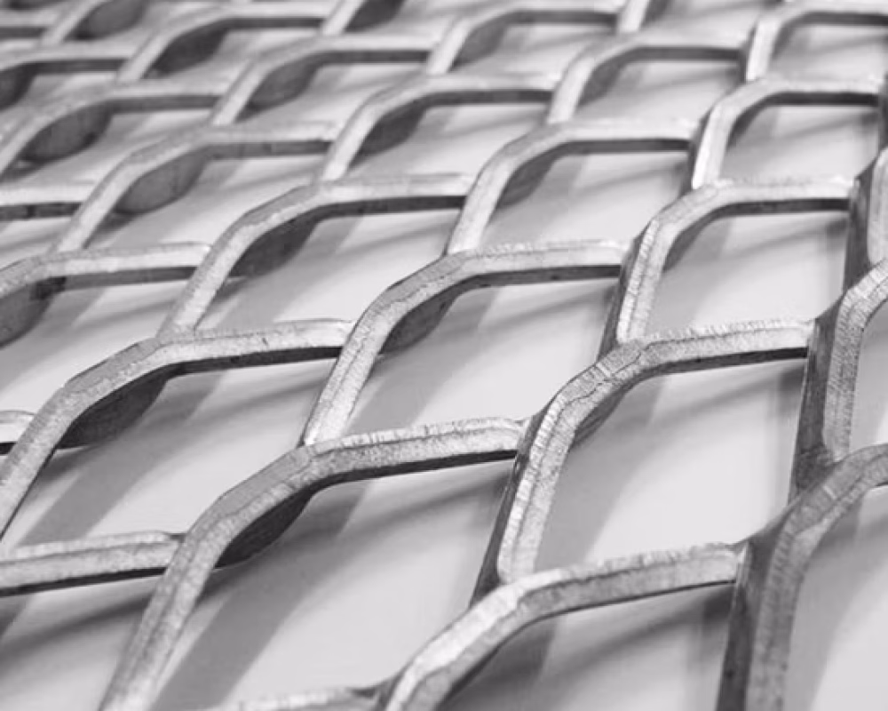Small-Hole-Expanded-Metal-Sheet-Mesh-with-Galvanized